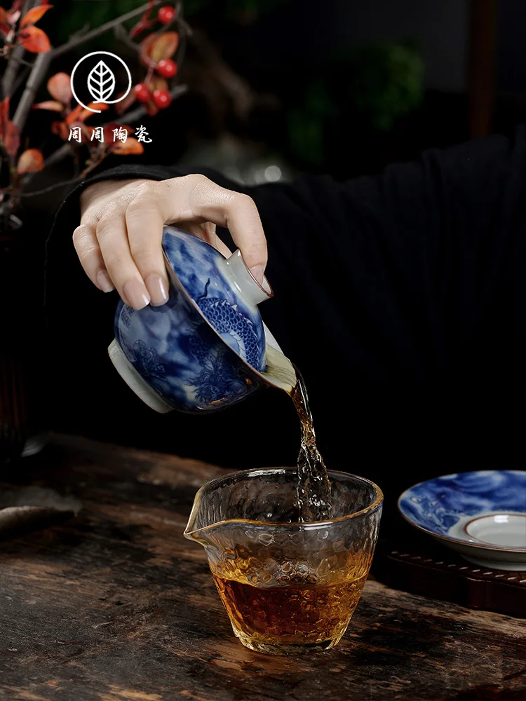 

Handmade Jingdezhen Clay Blue and White Pattern Gaiwan Non-Scald Tea Brewing Bowl Household Porcelain Kung Fu Set Large
