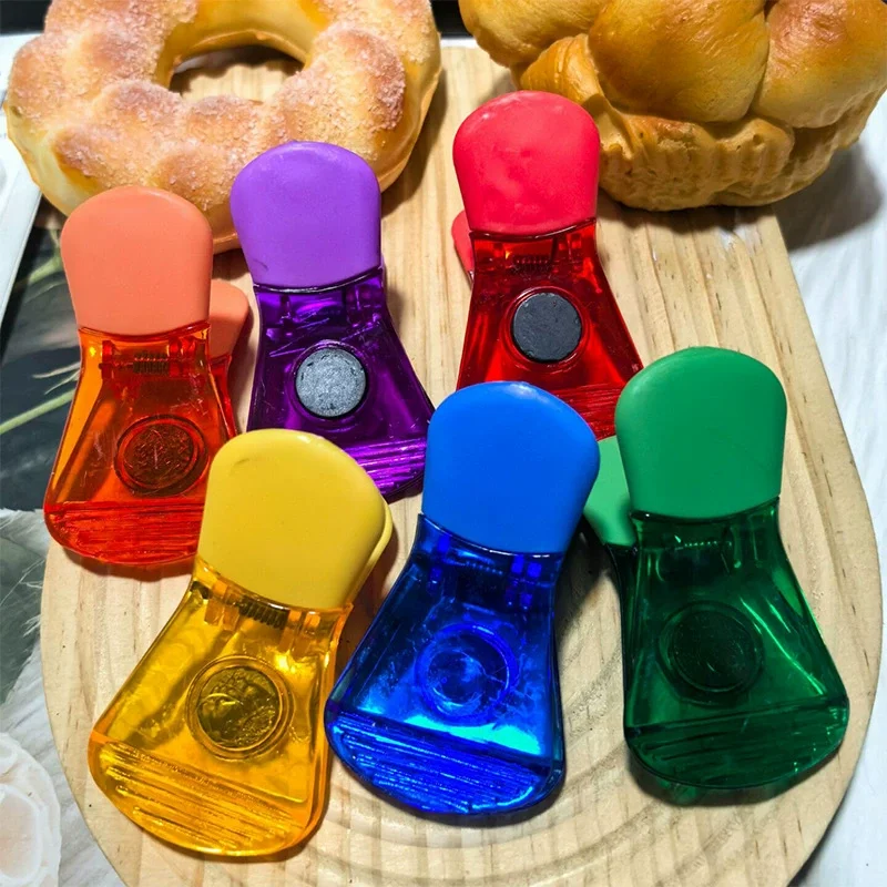 6Pcs Magnetic Food Bag Sealing Clips Random Color, Refrigerator Magnet Snack Bag Sealer Clamps for Kitchen Food Storage Organization