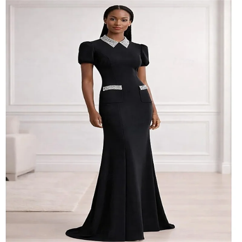 A-Line Sweep Brush Train Red Mother of the Dresses Evening Gown Formal  Elegant Glittering Embellished Short Sleeve Crew Neck