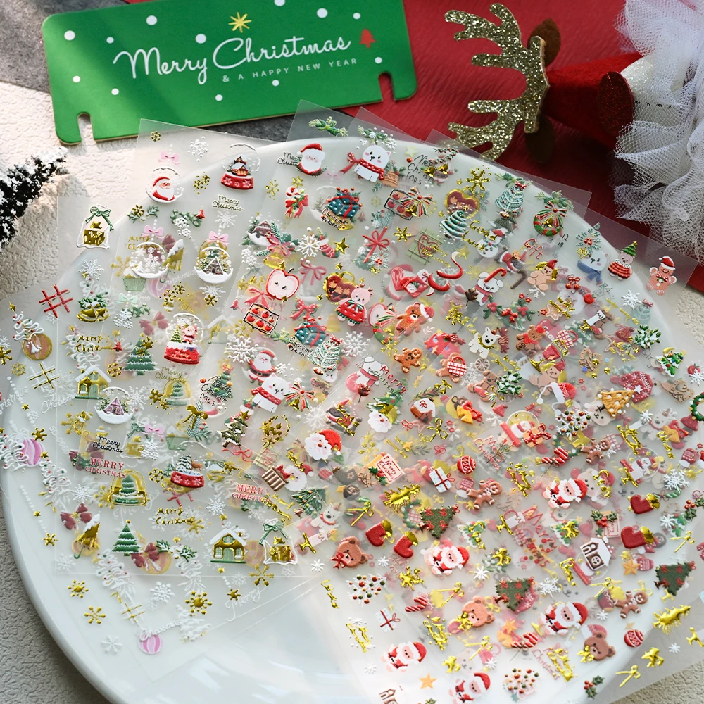 1pc 5D Natale Fiocco di neve dorato Adesivo per unghie Squisito fiocco in rilievo Palla di cristallo di neve Babbo Natale Decalcomania per unghie Vacanze di Natale NailSlider