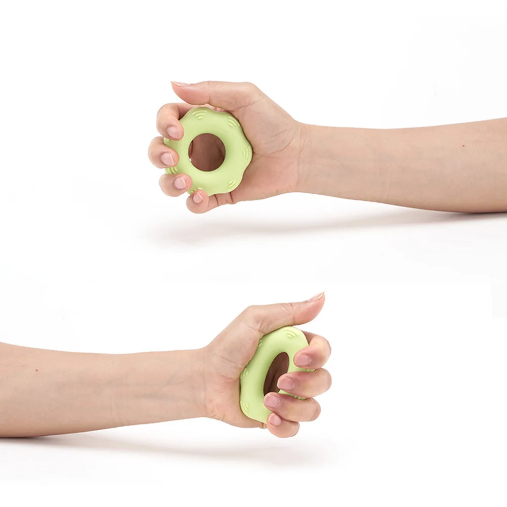 

Silicone Hand Gripper Ring Multiple Colors Durable Gear Pattern Non-Slip Hand Strengthener for Athletes Musicians Stress Relief