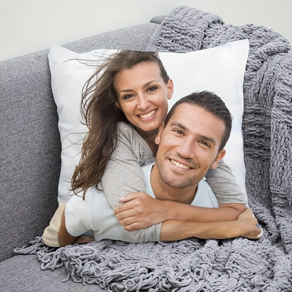 1 Personalized Photo Cushion Cover – Suitable for Various Room Types – Machine Washable, High-Quality & Durable