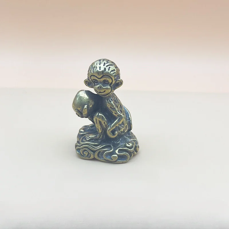 Brass Pendant Monkey Stole The Monkey Office Desk Pendant Artifact Antique Hand Piece Golden Monkey Holding Peach Copper