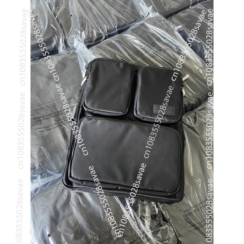 

Small vest, luggage expansion artifact, black, multi-pocket storage, can be carried