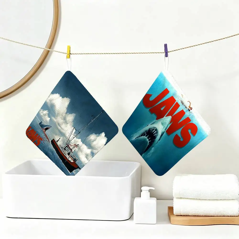 Classic Thriller Movie J-Jaws Polyester Cotton Hand Wiping Towel, Hanging Towel, Quick Dry for Kitchen Bathroom Daily Supplies