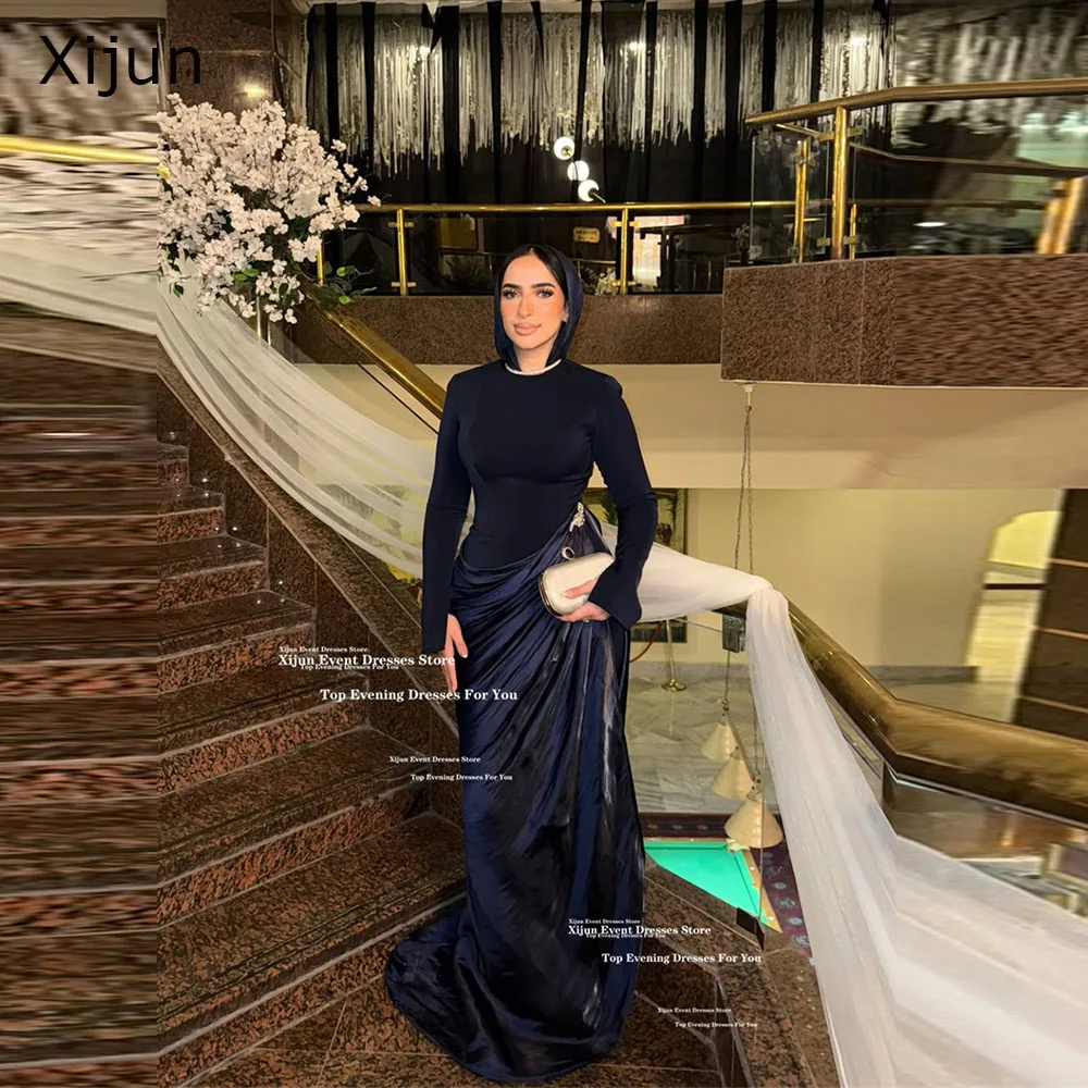 Xijun Marineblaue Crêpe-Abendkleider mit langen Ärmeln, O-Ausschnitt, plissierte Ballkleider, formelle Anlässe, luxuriöse Dubai-Abschlussballkleider, individuell anpassbar