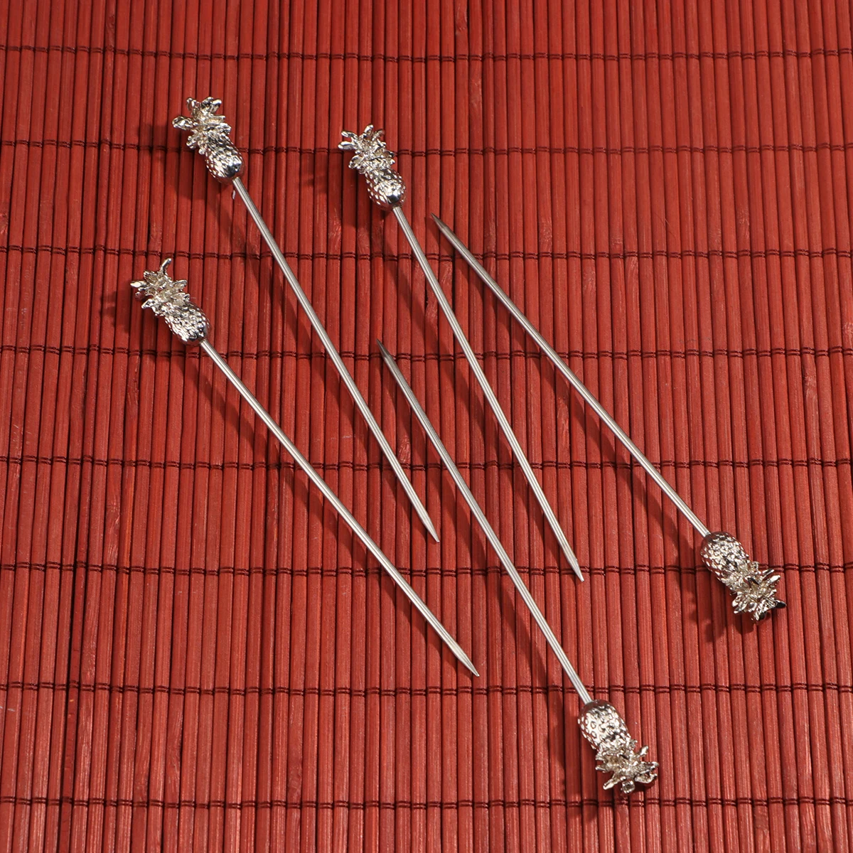 

5pcs Stainless Steel Fruit Forks Reusable Appetizer Picks For Party Dessert Cupcake Cocktail Salad Forks Bar Hotel Cafe Beach