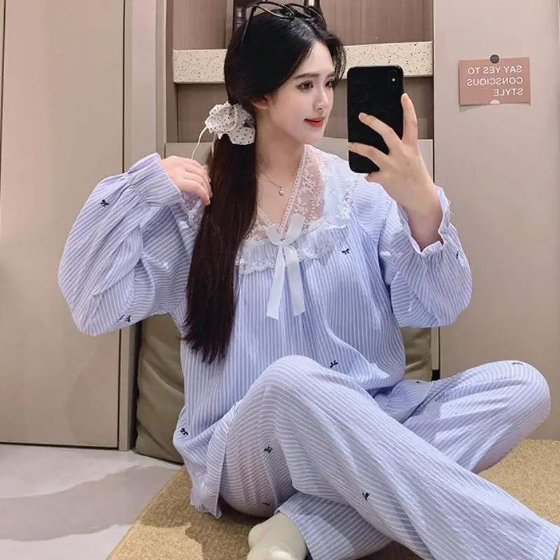 Women's Lace V-Neck Pullover Long Sleeved Long Pant Home Suit Set for Girls In Spring Autumn New Pajamas for Women Two-Piece Set