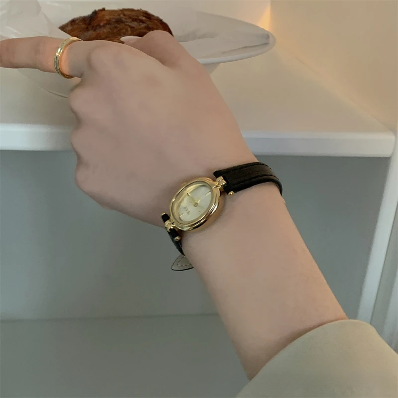 Perfect vintage women watch samll movement quartz watch top luxury leather waterproof clock gift for your loved Super nice watch