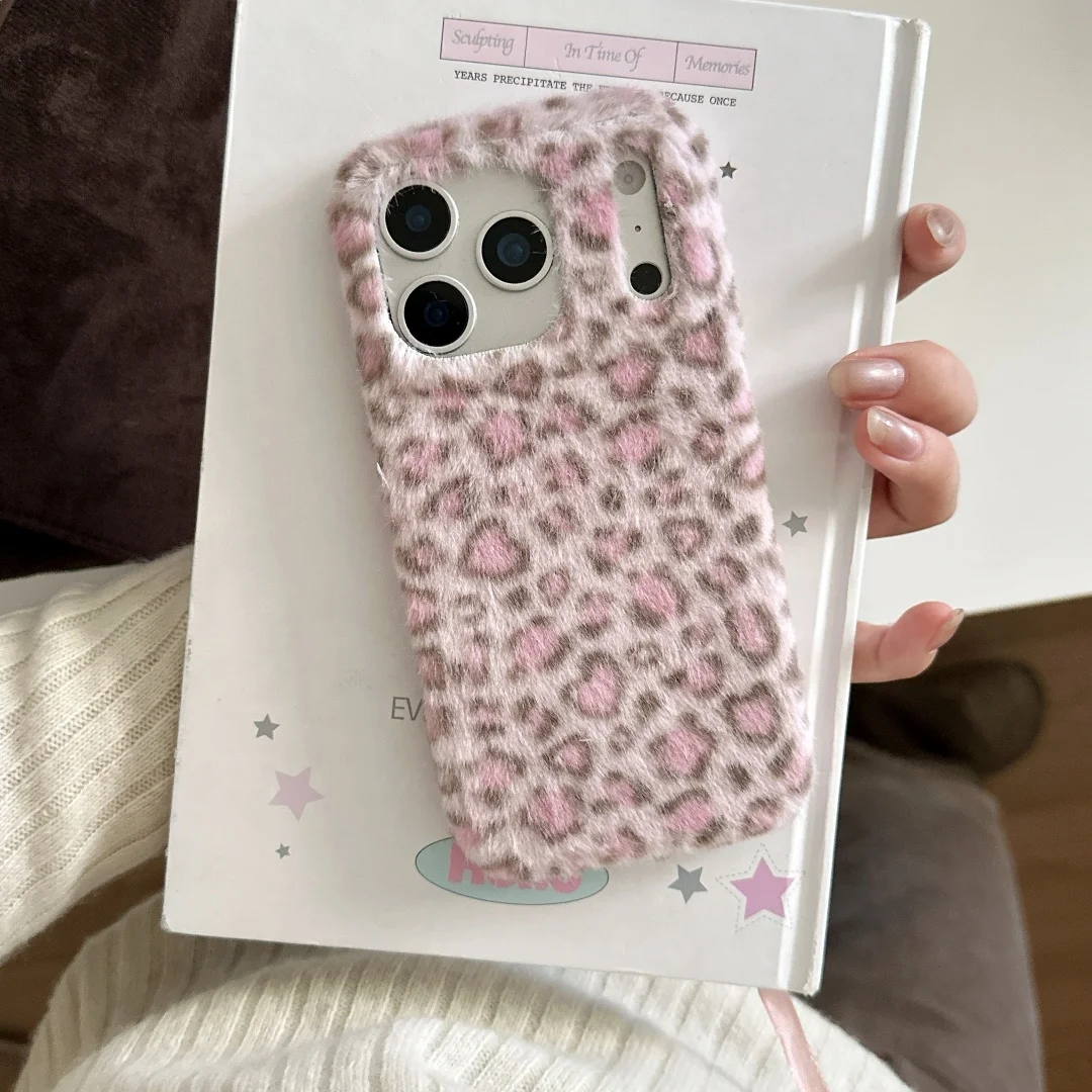 موضة السنة الجديدة هدية أفخم رقيق الفراء ليوبارد شبكة فتاة القضية آيفون 17 برو ماكس 16 15 14 زائد لينة شتاء دافئ فروي غطاء