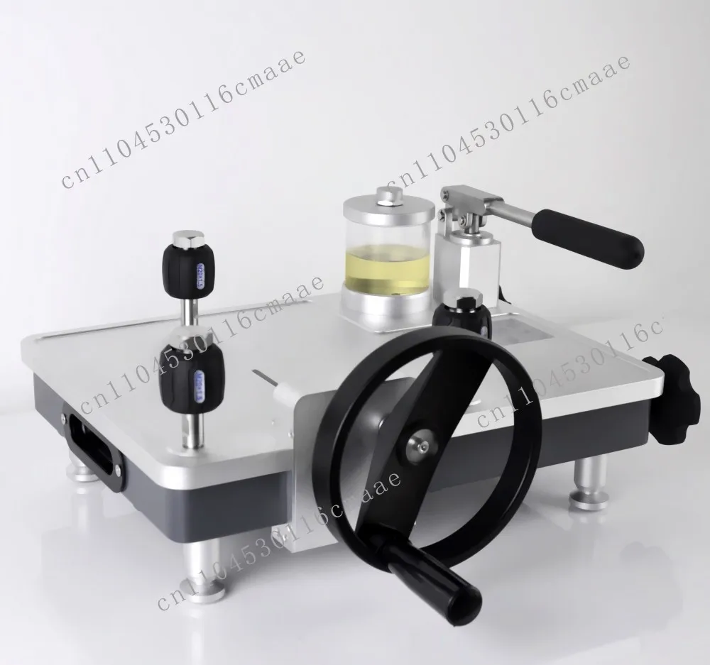HSIN612 Hydraulic High Pressure Calibration Pump Benchtop Pressure Gauge Sensor Comparator Calibrator Tester 700 bar