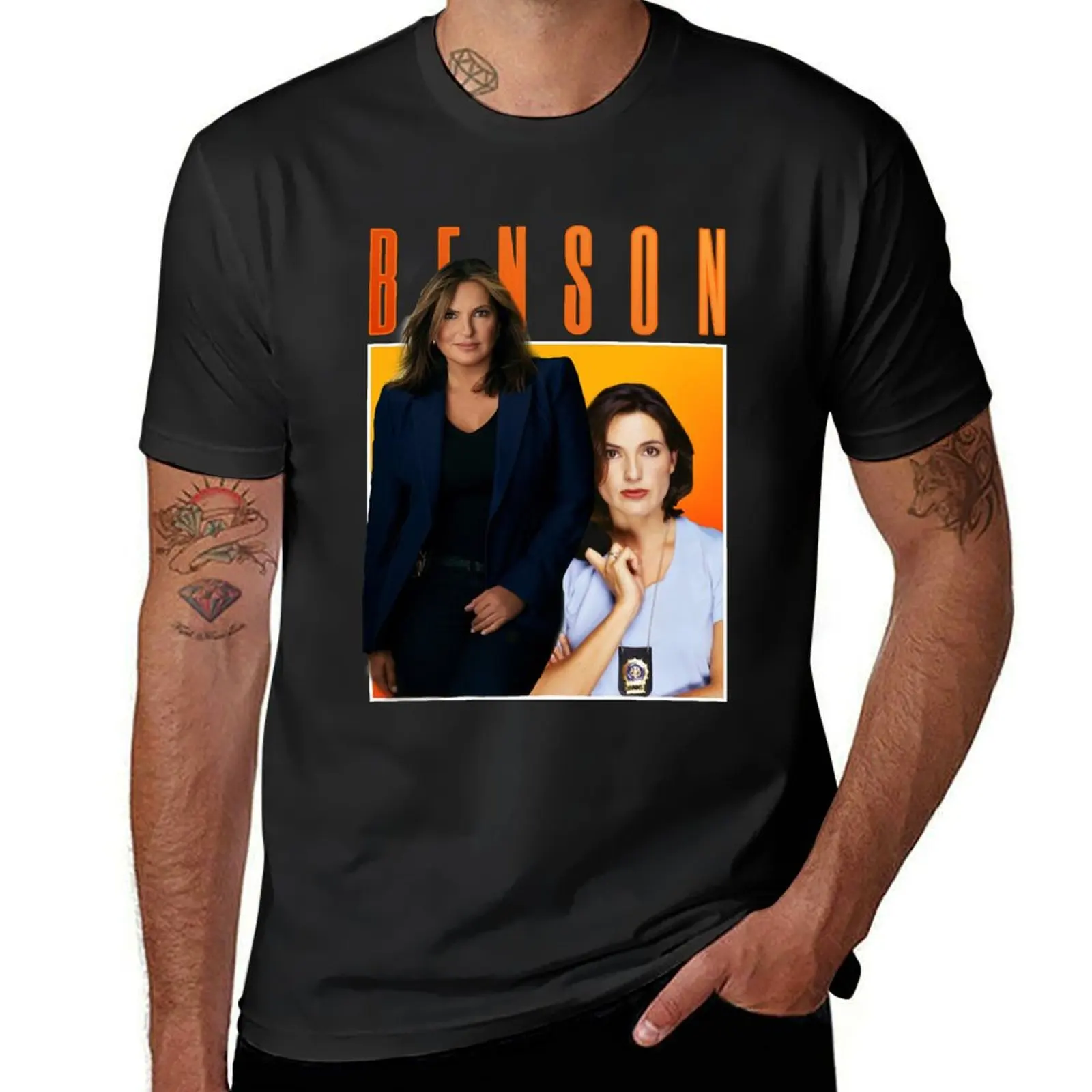 

Retro Olivia Benson Mariska Hargitay Lawandorder Svu Idol Gifts Fot You T-Shirt Short sleeve tee plain black t shirts men
