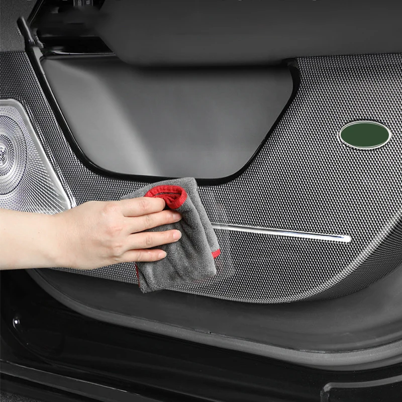 For Land Rover Range Rover Sport L461 2023 2024 2025 Car door anti kick plate carbon fiber pattern interior decoration