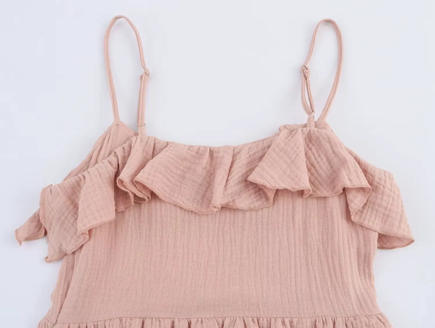 Kondala chique rosa praia férias mulher sexy vestido sexy em camadas plissado vestido longo moda 2025 elegante feminino camisola vestidos