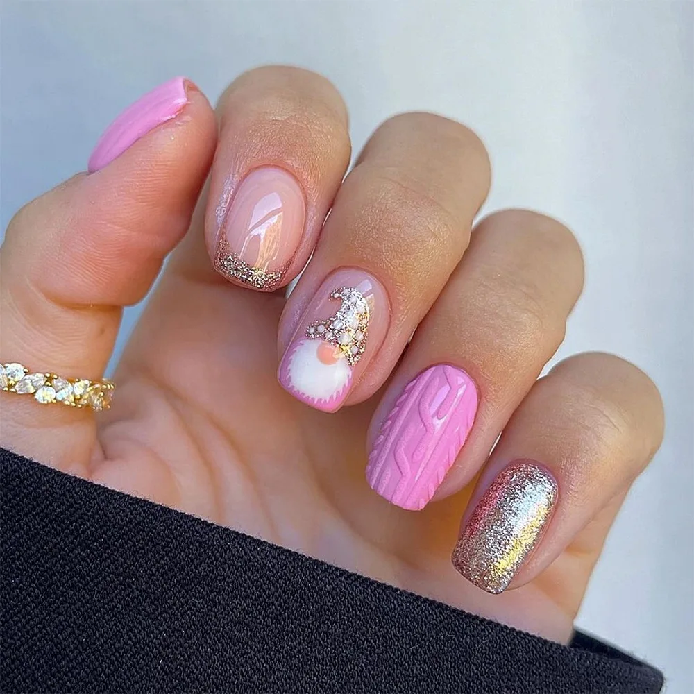 

24PCS Barbiecore Christmas Nails - Sparkling Candy Cane Stripes & Mini Santa Hats Square Medium Length