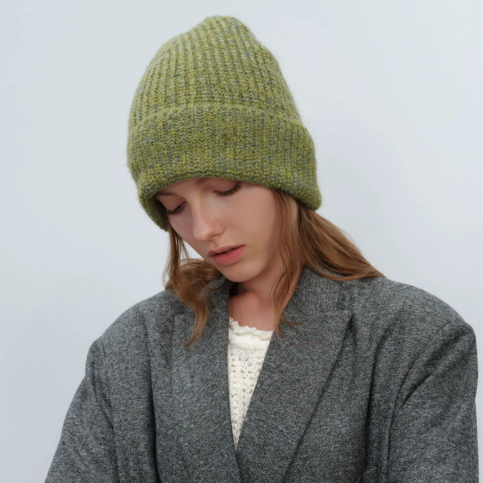 Gorro de lana tejido multicolor cambio gradual grueso cálido versátil mujer invierno sombrero frío hombres