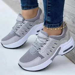 Zapatillas de deporte informales con plataforma vulcanizada para mujer, zapatos planos de malla transpirables para correr y caminar, calzado deportivo grueso para verano