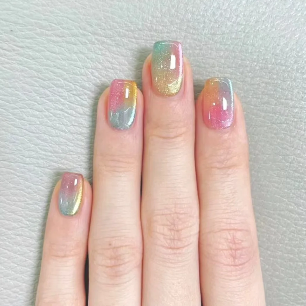 

24Pcs Gradient Color Fake Nail Simple Short Ballet Wearable False Nails with Cat Eye Design Press on Nails Full Cover Nail Tips