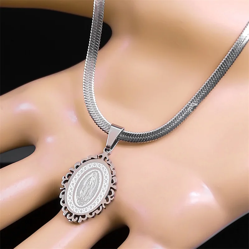 Aesthetic Virgin Mary Guadalupe Medal Necklace for Women Men Stainless Steel Silver Color Christian Chain Jewelry collar NZZZ426