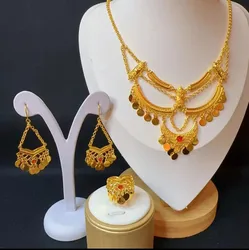 Elegant Women's Jewelry Set 3-piece Necklace Ring Earrings Women's Jewelry Set with Bu10256