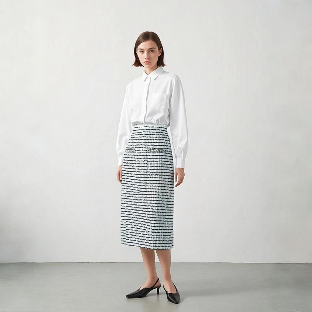 

Miyake Pleated 2025 Spring Autumn New High-end Striped Pleated Skirt, Fashionable, Loose and Comfortable Mid Length Skirt