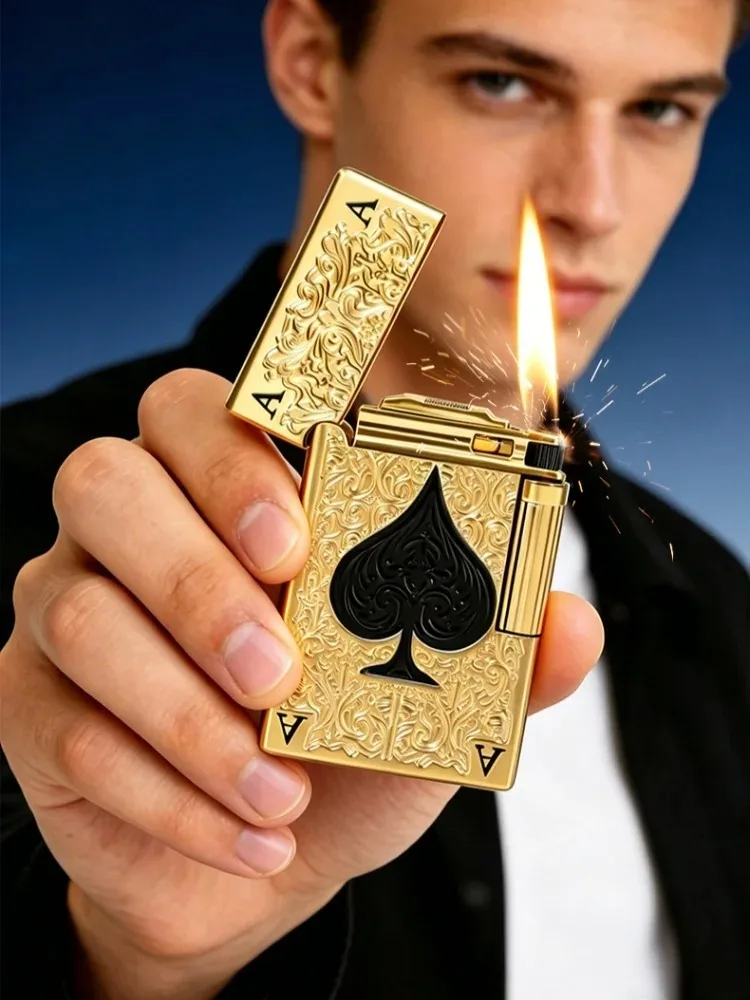 Lucky King of Spades Metal Butane Gas Steel Ping Sound Lighters Men's Gift Fashionable Memorial Lighters Premium Practical Tool