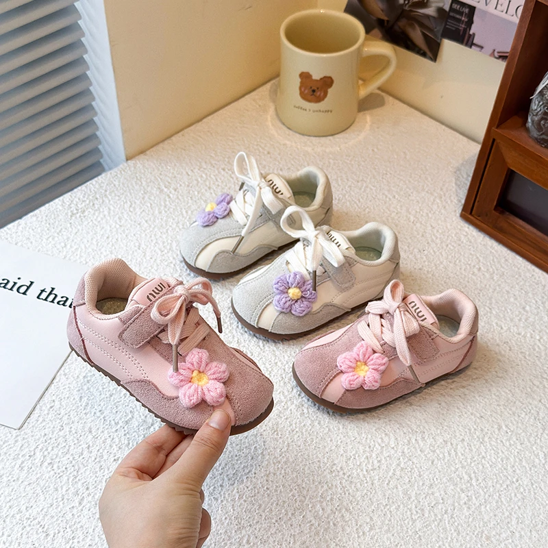 

Sweet Girl's Sneakers 2025 New Children Fashion Sports Shoes Lightweight Versatile Kids Causal Princess Shoes School Sneakers