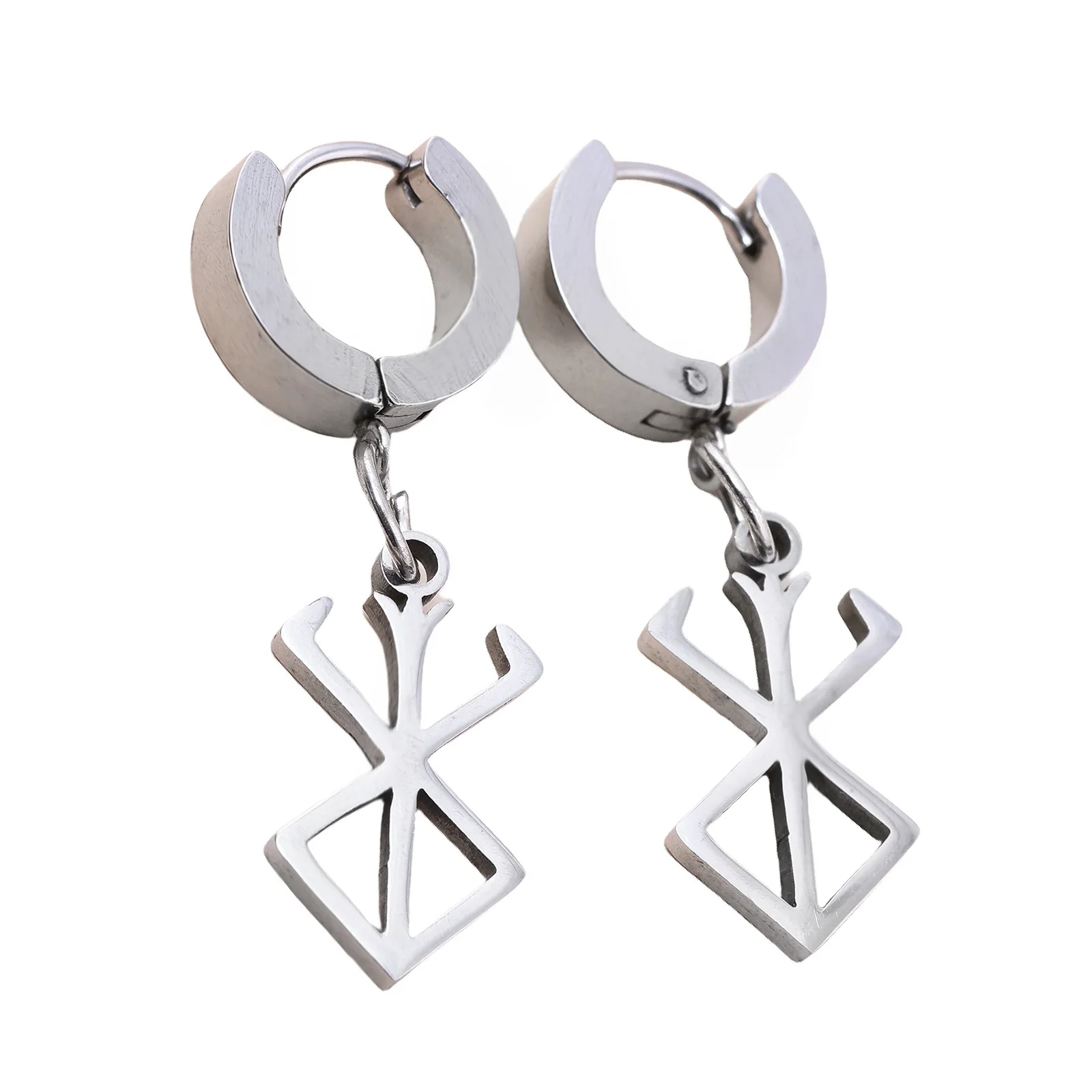 Japanese Anime Berserk Logo Brand of Sacrifice Earrings Pendant Black Swordsman Guts Metal Cosplay Toys Jewelry Gifts
