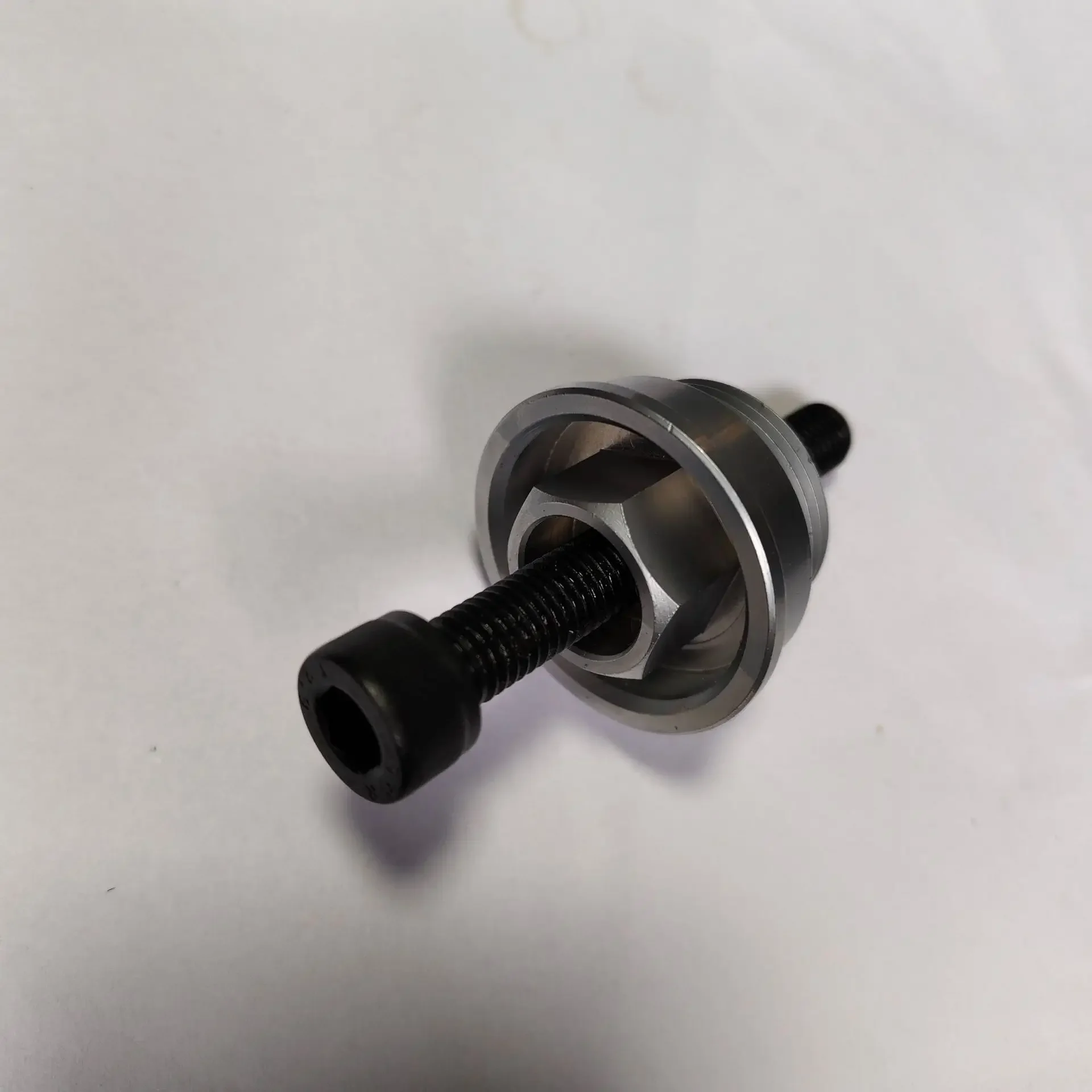 메르세데스 벤츠 M256 엔진 고압 연료 펌프 도구