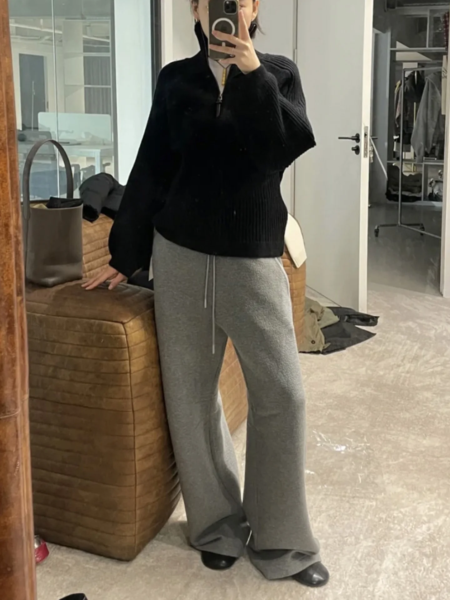 

Loose Fit Banana Shaped Cone Pants Lazy Style Thick Casual Pants Drawstring Sweatpants Long Trousers Low Waist Cotton Blend