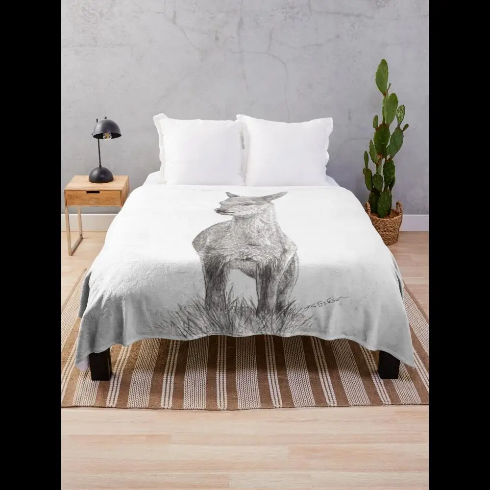 

Уютное одеяло с изображением маленького оленя для комфорта дома и стиля, мягкий плюшевый флис, идеально подходящий для гостиной или спальни