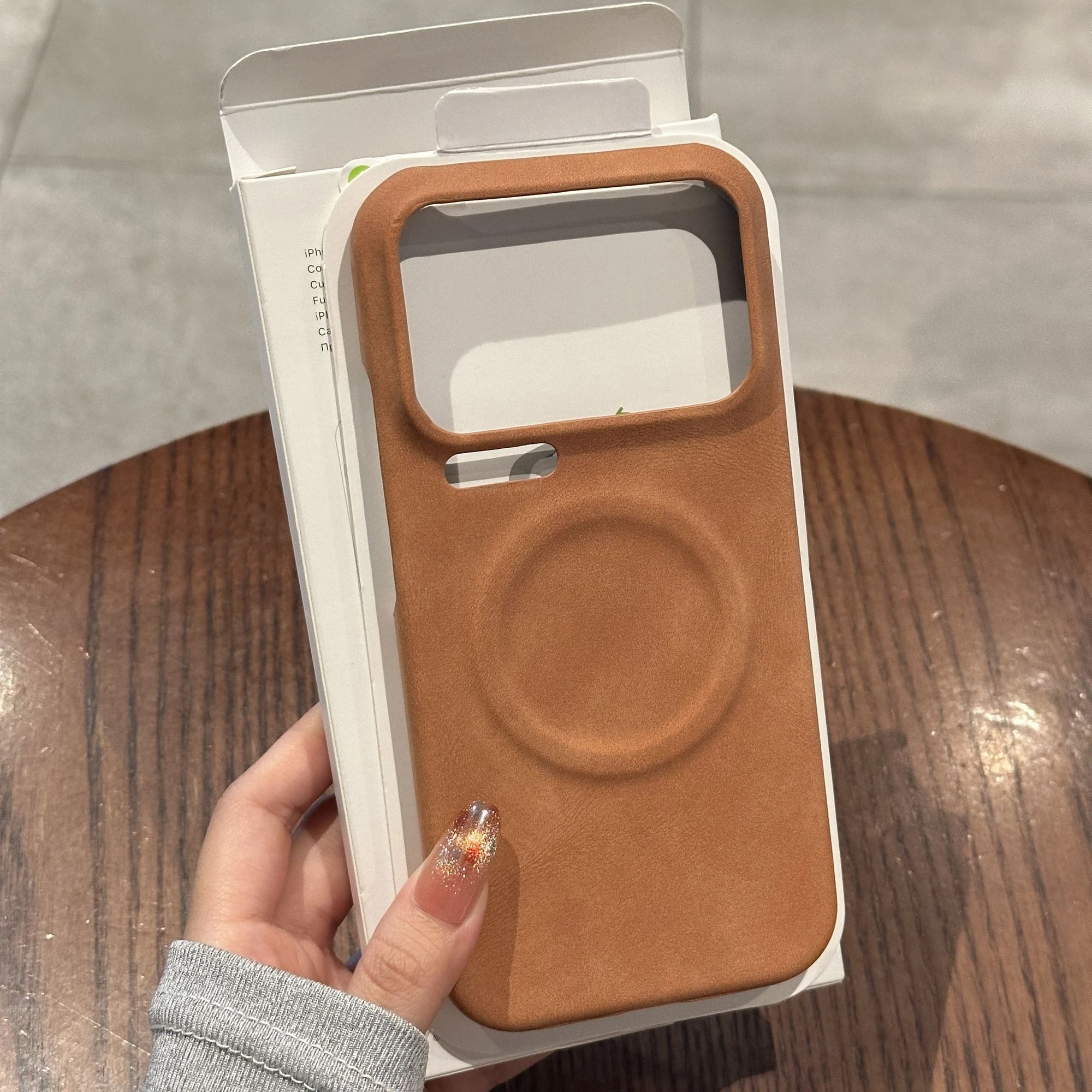 حافظة لهاتف XIAOMI 17 Pro Max غطاء بسيط من جلد الخراف المغناطيسي بلوري بدون حدود لهاتف XIAOMI 17 Pro Max ممتص للصدمات Funda