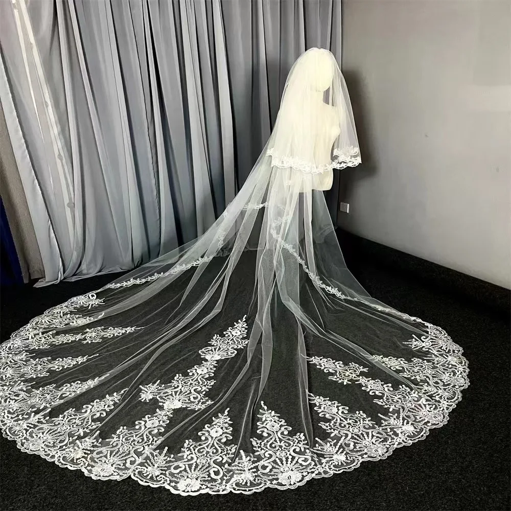 Long Wedding Bridal Veils with Comb Lace Appiques Edge 1 T Tulle Cathedral Veil with Comb Ivory White Velo De Novia Voile Mariee
