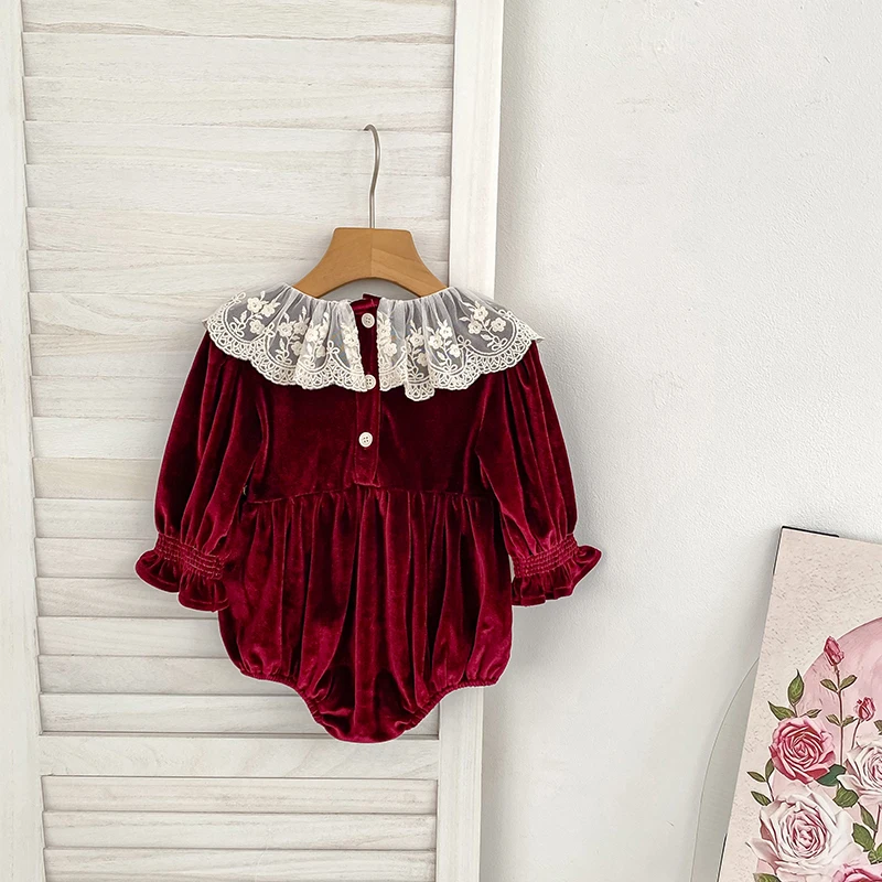 2026 Neu 0-24M Weihnachten Kleinkind Mädchen Roter Spitzen-Strampler Langärmeliger Baby-Mädchen-Jumpsuit Kinder Frühlingskleidung – Detail 2