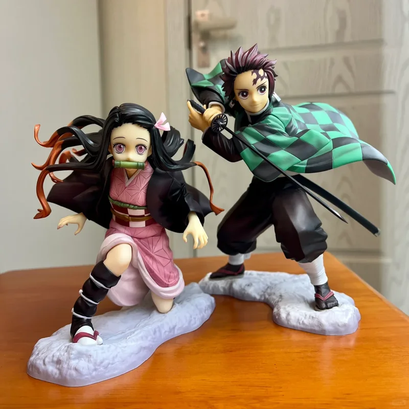 16cm Demon Slayer Kimetsu no Yaiba Kamado Nezuko figura de acción de batalla Anime modelo juguete para regalo muñeca móvil figura coleccionable juguete