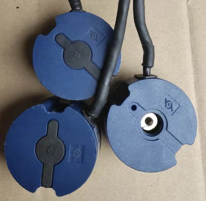 Б/у энкодер ZAK-56A2-250BM-4P-G05L-C протестирован нормально. Функции свойства.