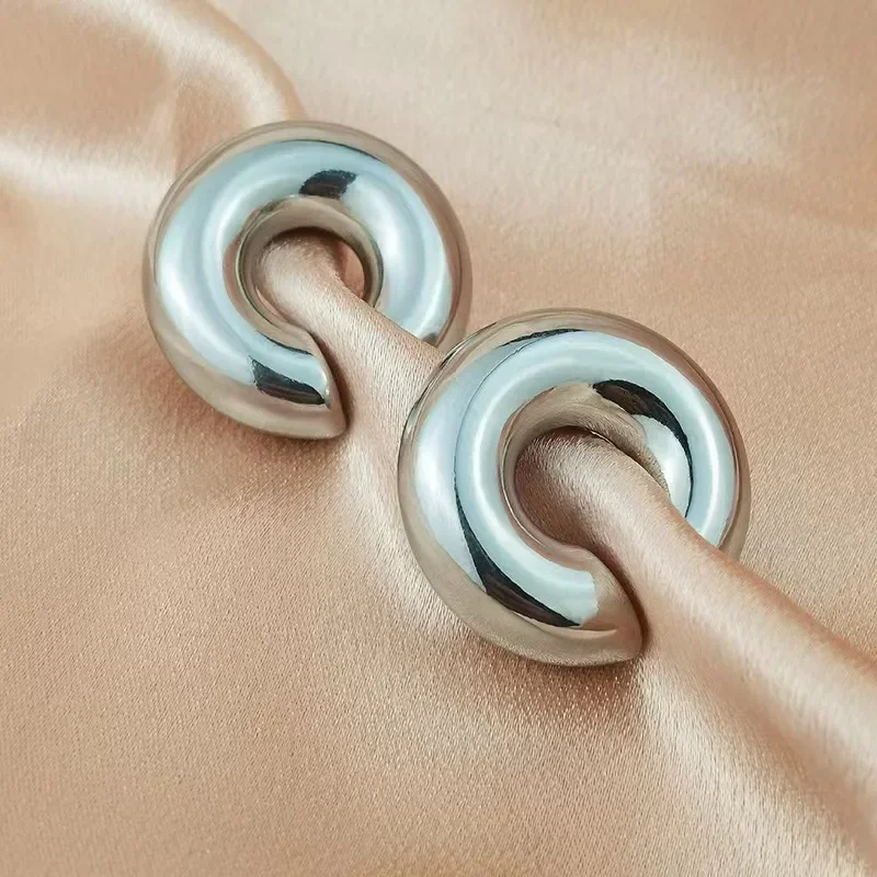 Punk Non Piercing Gold Color Clip Earring Chunky Ear Cuff Women Bold Statement Thick Cartilage Cuff Earrings Jewelry Gifts