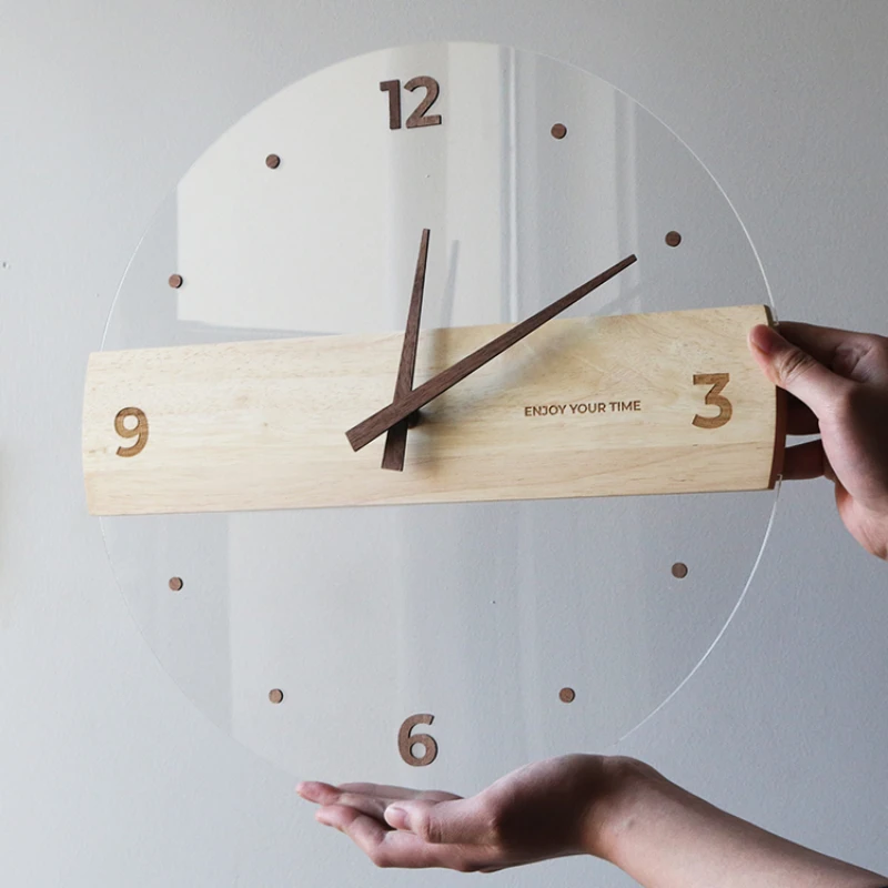 

Solid Wood Wall Clock, Minimalist Transparent Clock, Luxurious Nordic Decorative Bell, Creative Home Timepiece