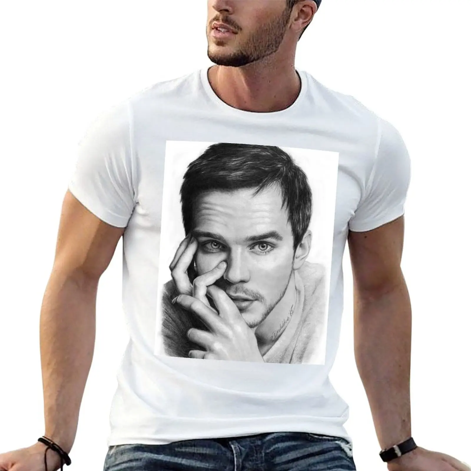 

Nicholas Hoult T-Shirt man t shirts high quality luxury brand t shirt men 100% cotton luxury brand T-Shirt