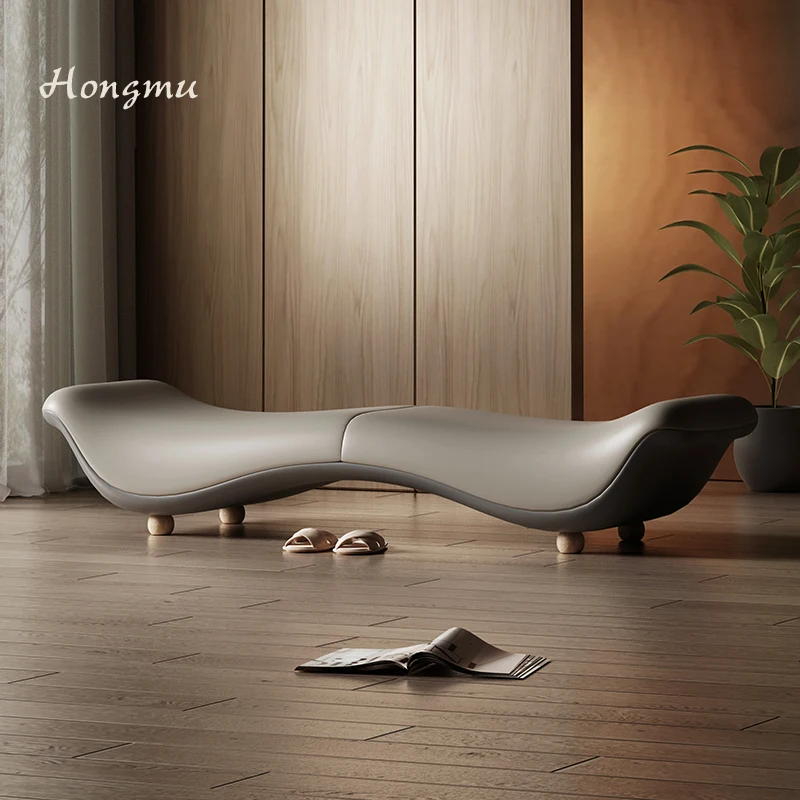 

Comfortable Ergonomic Step Stool Space Saving Luxury Nordic Modern Aesthetic Foot Stool Floor Tabouret Ornaments Home Decor