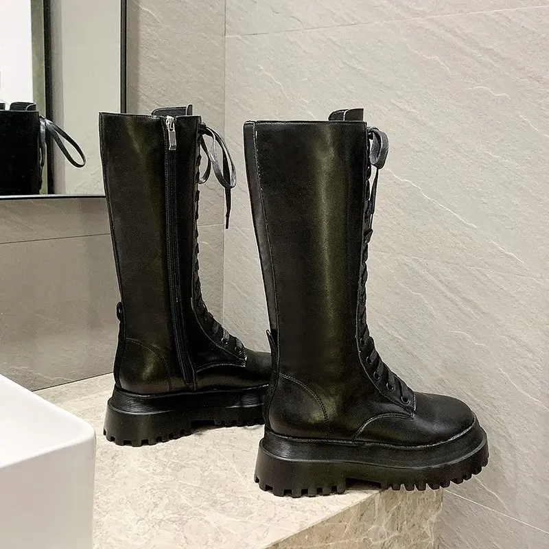 2025 Modische Chunky-Plateau-Motorradstiefel für Damen, Herbst-Winter PU-Leder Kniehohe Stiefel, Punk-Stil mit Dicker Sohle, Lange Botas – Detail 17