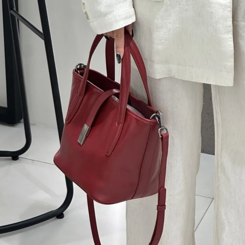 Leder-Umhängetaschen aus Rindsleder mit Oberschicht für Damen, Umhängetaschen, großes Fassungsvermögen, Geldbörse und Handtaschen, Designer-Tasche, Silverware