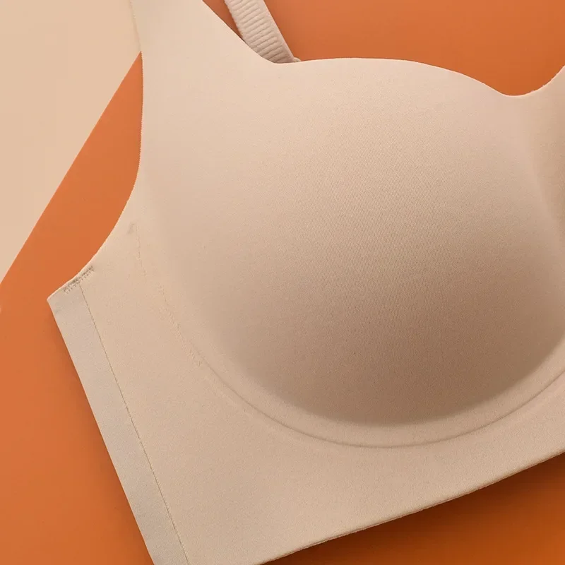 Тонкое женское нижнее белье без следов, маленькая грудь, закрывающая вместе, чтобы предотвратить провисание, мягкая поддержка, без стального кольца, бюстгальтеры для женщин