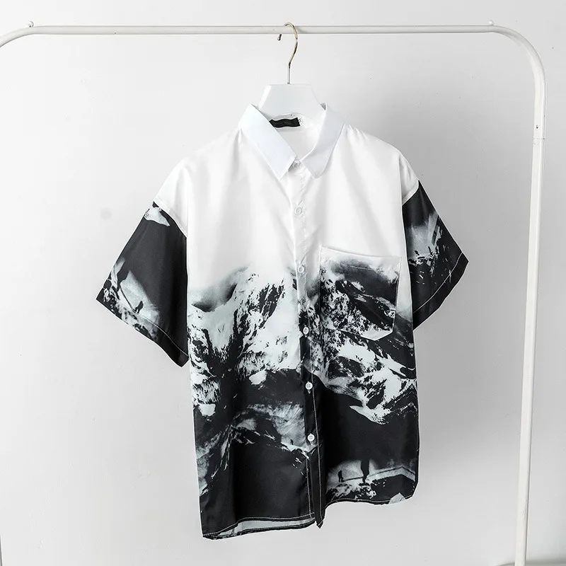 2025 style printed pattern flower shirt men's short sleeves gradually change personality floral shirt five-quarter sleeve summer