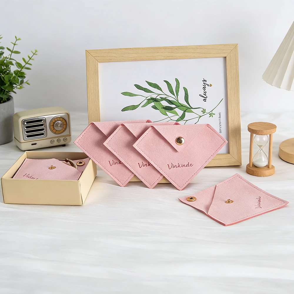 

Personalized Logo Microfiber Jewelry Snap Bag Triangle Button Suede Velvet Pouch For Earring Key Ring Bracelet Pendant Necklace