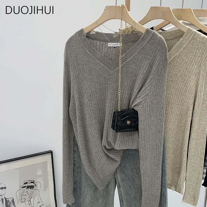 DUOJIHUI Classic V-neck Chic Striped Knitted Women Pullovers Autumn New Solid Color Long Sleeve Fashion Simple Female Pullovers