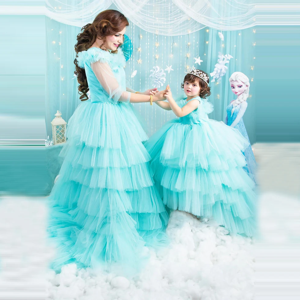 Light Sky Blue Princess Mother And Daughter Matching Dresses For   Family Look Photo Shoot Ruffles Ball Gown Layered Mom And Me