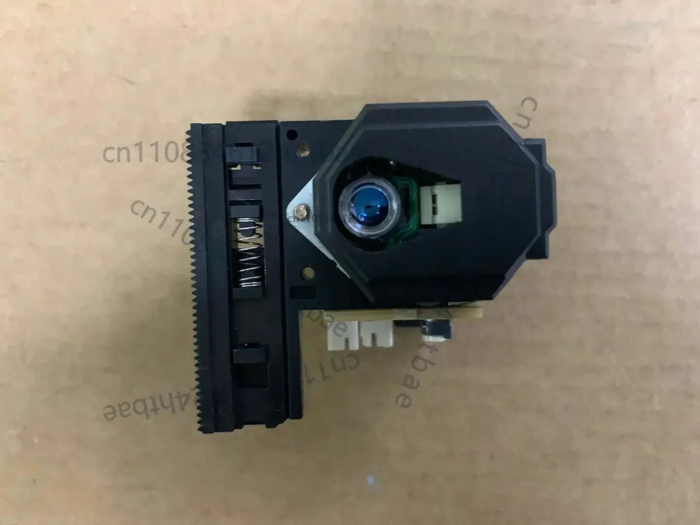 1pcs New Laser Lens Optical Pickup H8147AF H8147 AF For Sharp Player