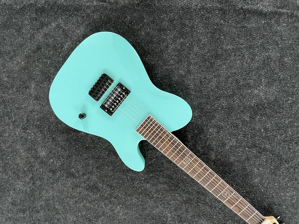 Electric guitar with 7 strings, high quality, seafoam green body, black accessories, can be customized，free shipping