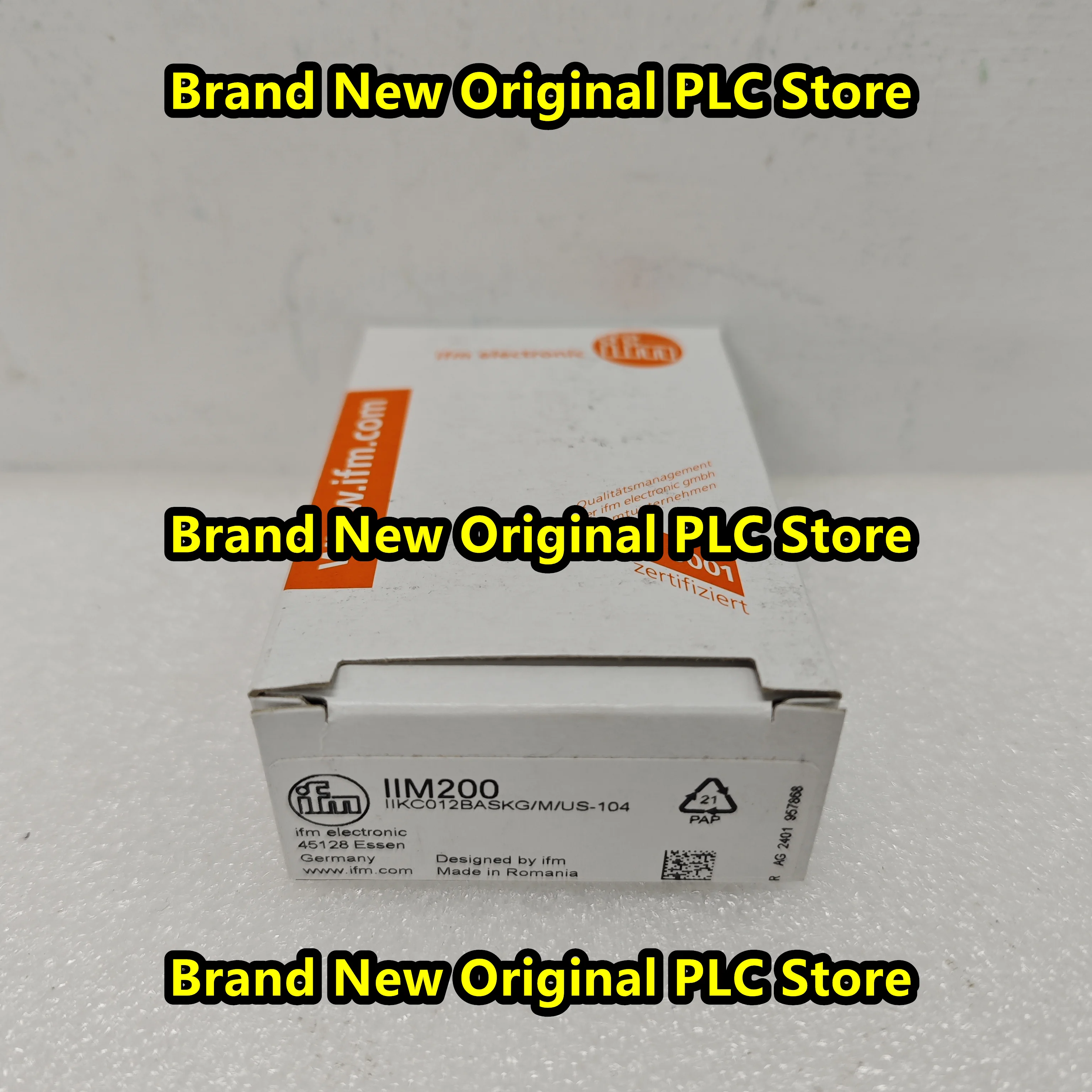 

New original IIM200 proximity sensor